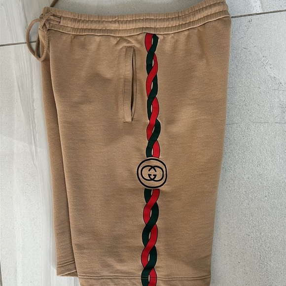 Gucci Other - Men’s Gucci Interlocking G Cotton Jersey shorts sz L